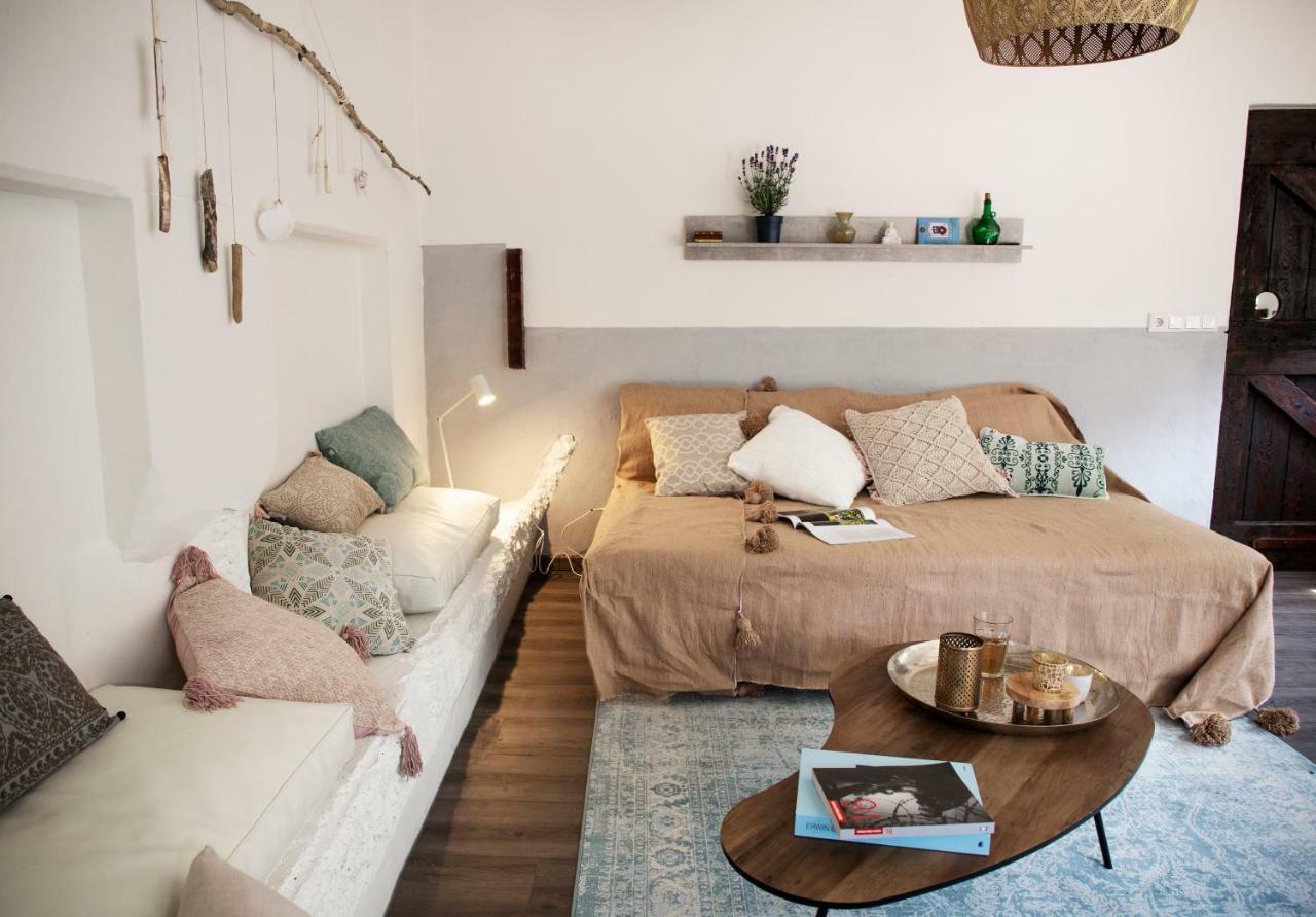 Lavender Lodge Achthuizen Εξωτερικό φωτογραφία